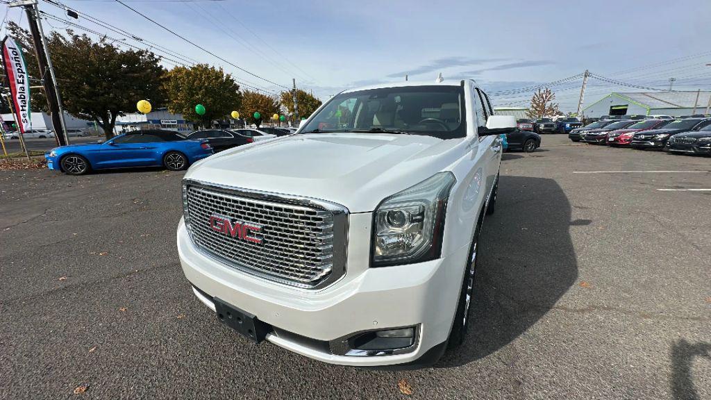 used 2016 GMC Yukon car, priced at $20,995