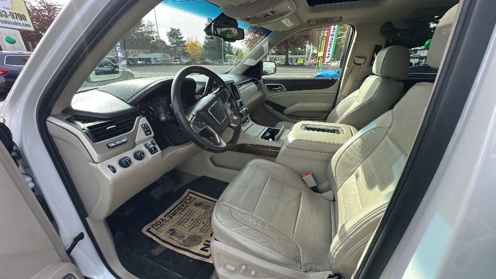 used 2016 GMC Yukon car, priced at $20,995