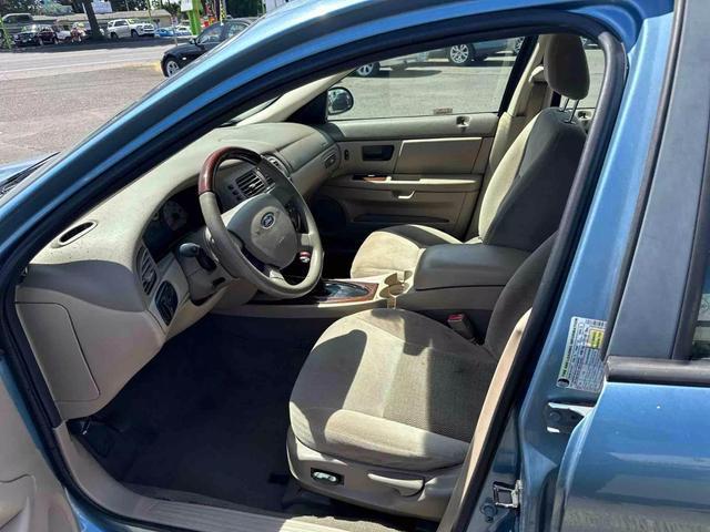 used 2007 Ford Taurus car, priced at $4,995