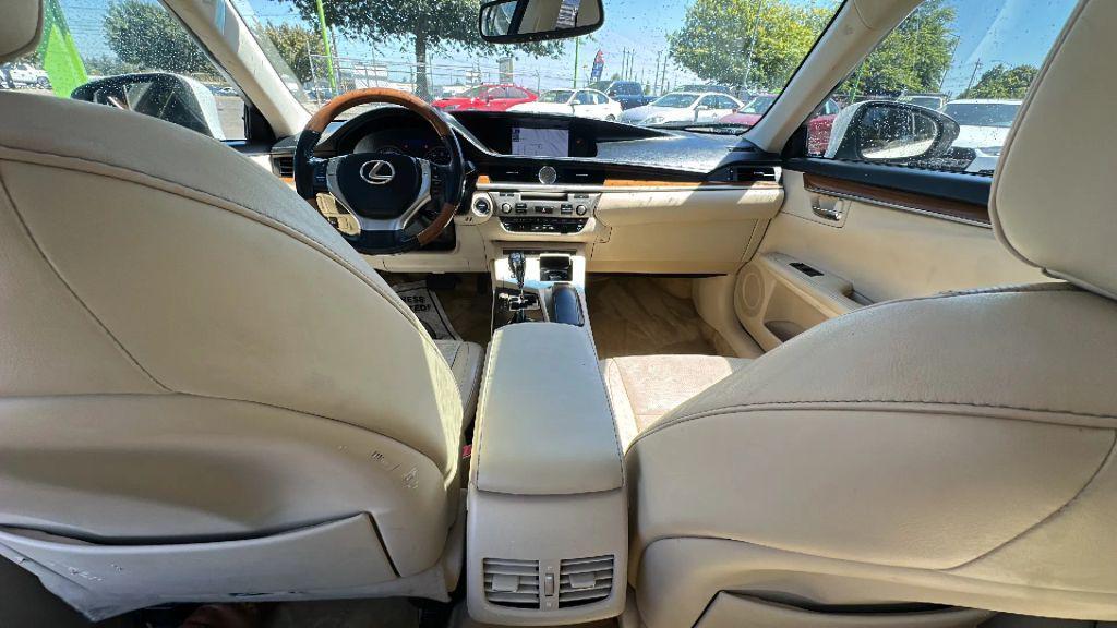 used 2014 Lexus ES 300h car, priced at $14,995