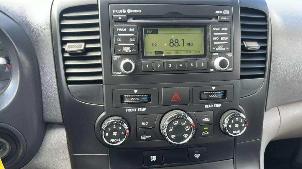 used 2014 Kia Sedona car, priced at $9,995