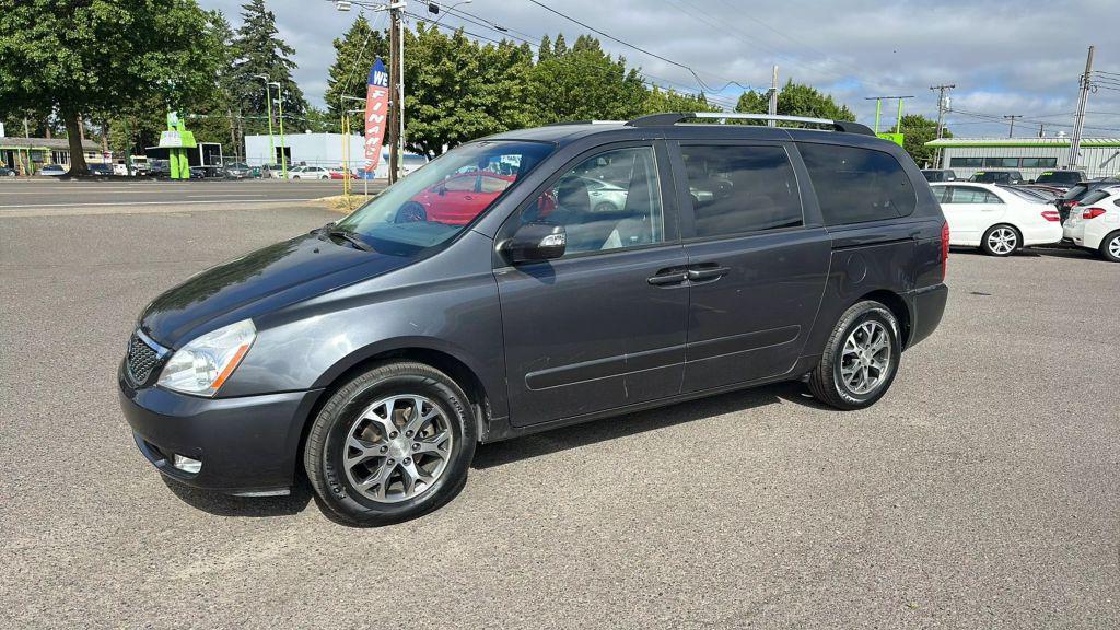 used 2014 Kia Sedona car, priced at $9,995