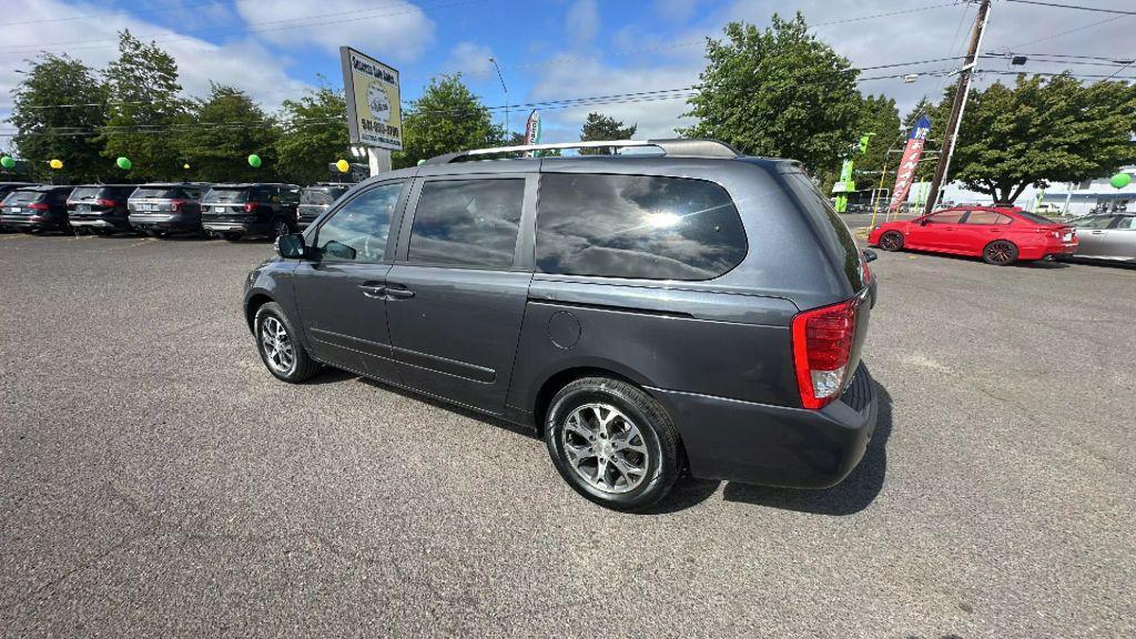 used 2014 Kia Sedona car, priced at $9,995