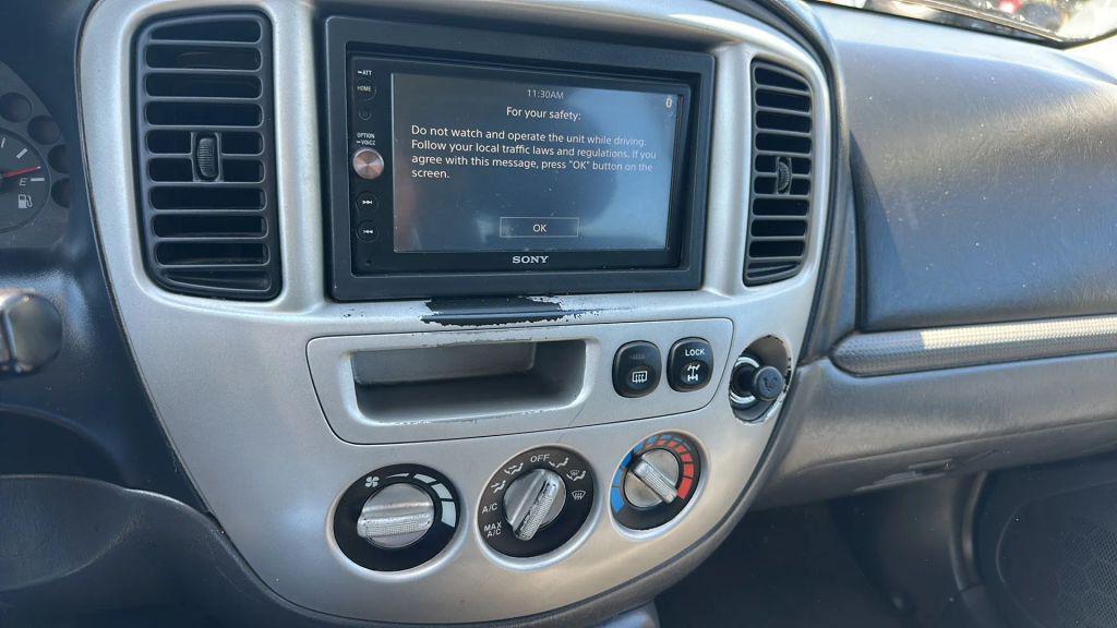 used 2004 Mazda Tribute car, priced at $3,995