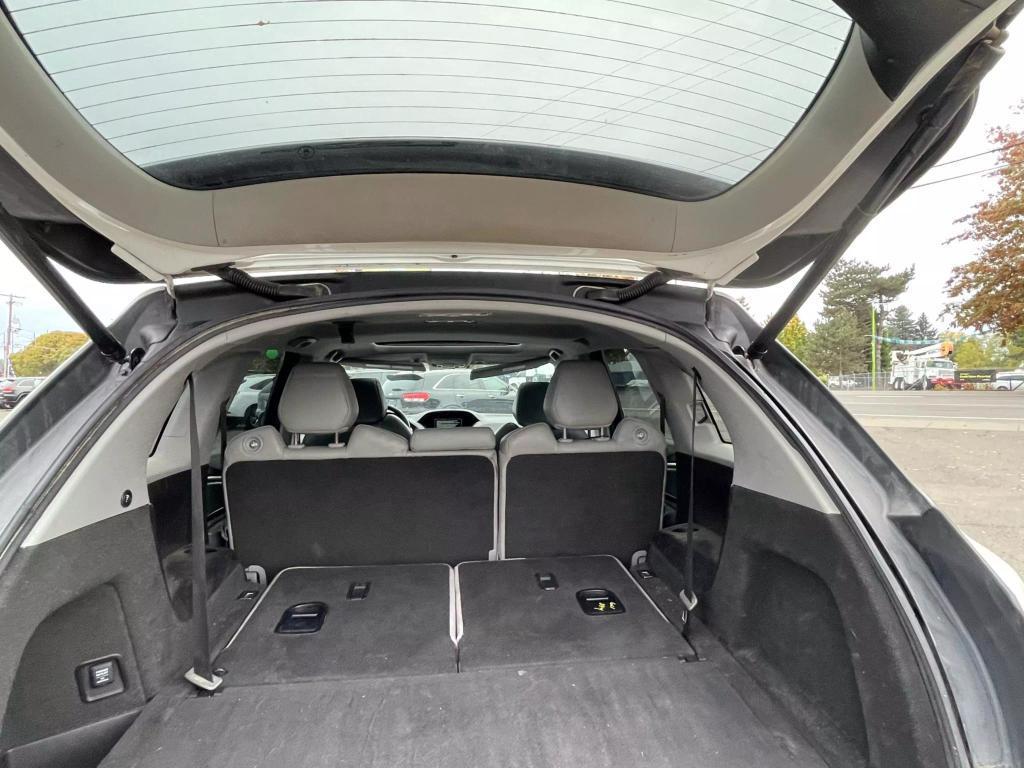 used 2014 Acura MDX car, priced at $13,995