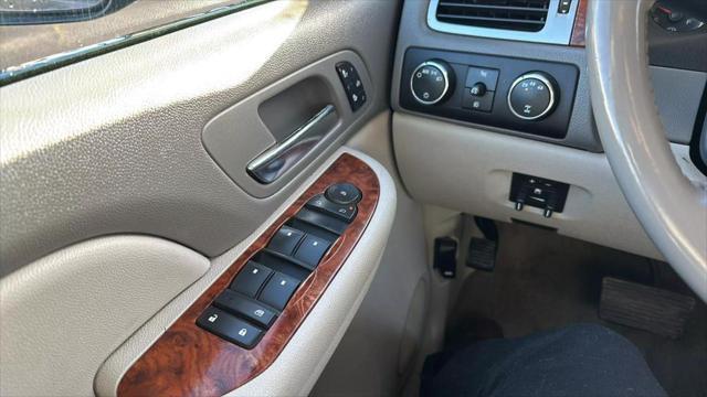 used 2007 Chevrolet Silverado 2500 car, priced at $22,995