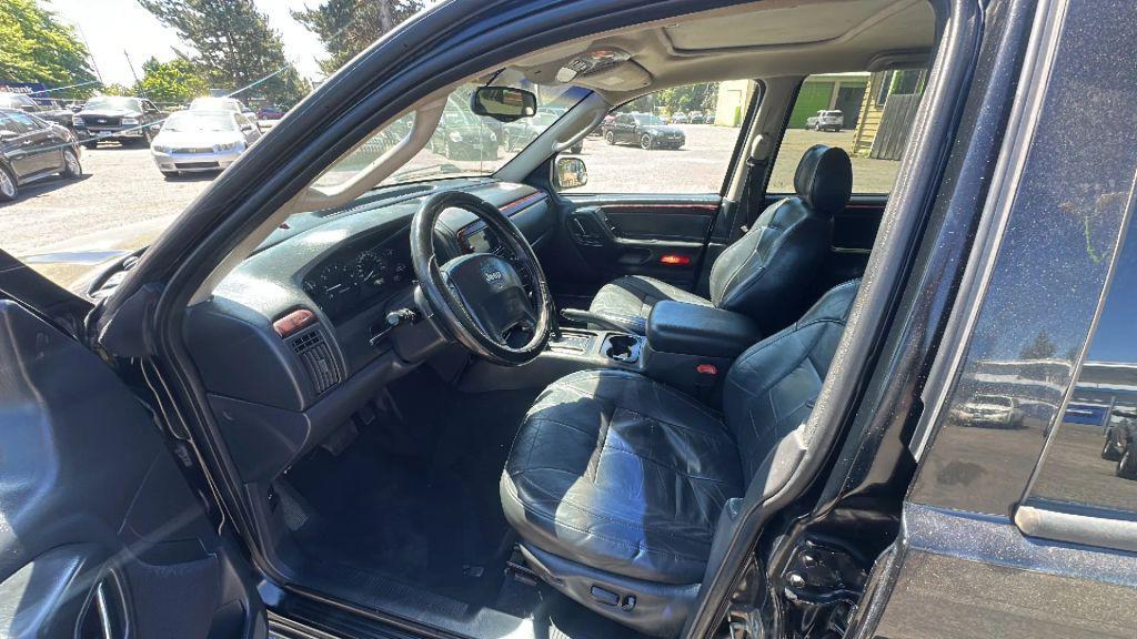 used 2002 Jeep Grand Cherokee car, priced at $3,995