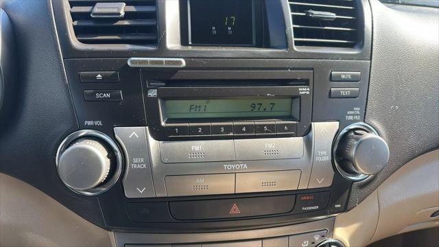 used 2008 Toyota Highlander car, priced at $8,995