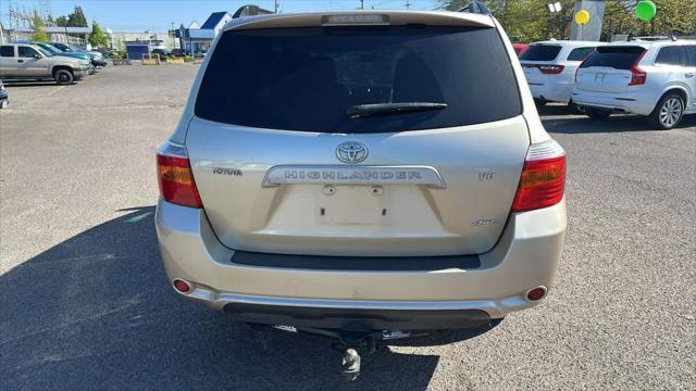 used 2008 Toyota Highlander car, priced at $8,995