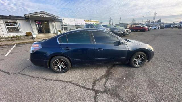 used 2007 Nissan Altima car, priced at $5,995