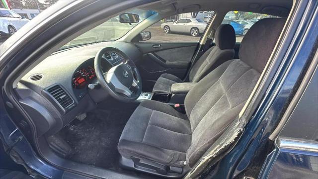 used 2007 Nissan Altima car, priced at $5,995