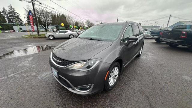 used 2018 Chrysler Pacifica car, priced at $13,995