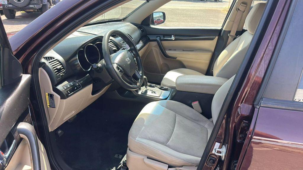 used 2013 Kia Sorento car, priced at $9,995