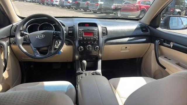used 2013 Kia Sorento car, priced at $9,995