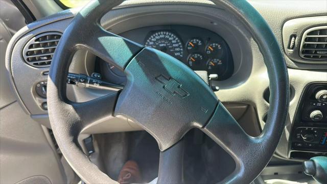 used 2004 Chevrolet TrailBlazer car