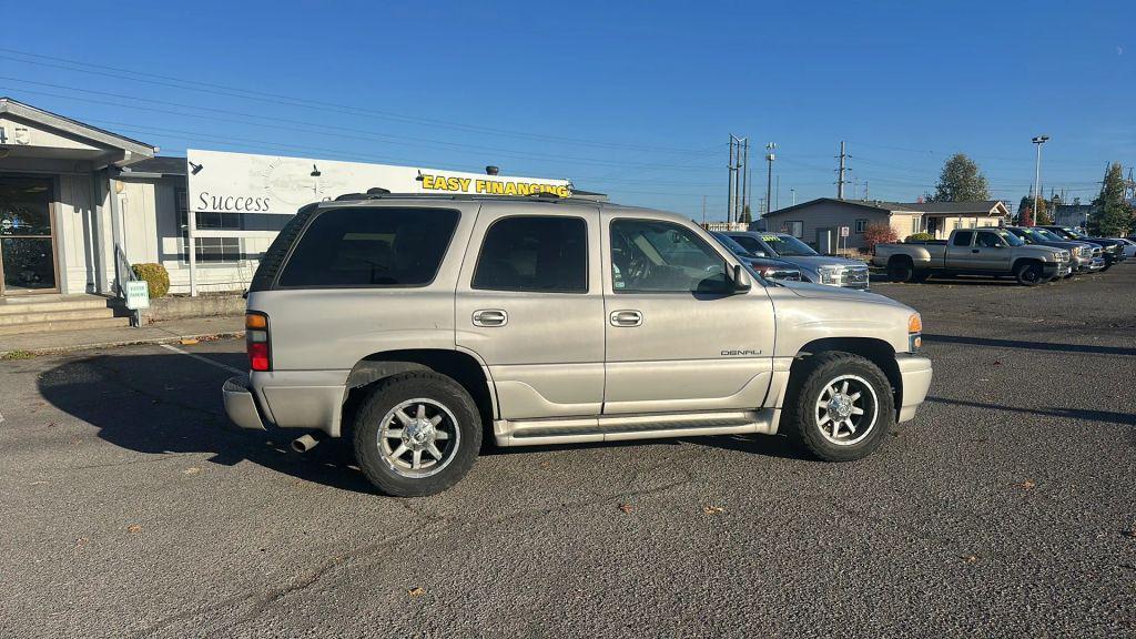 used 2006 GMC Yukon car, priced at $5,995