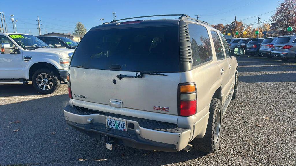 used 2006 GMC Yukon car, priced at $5,995