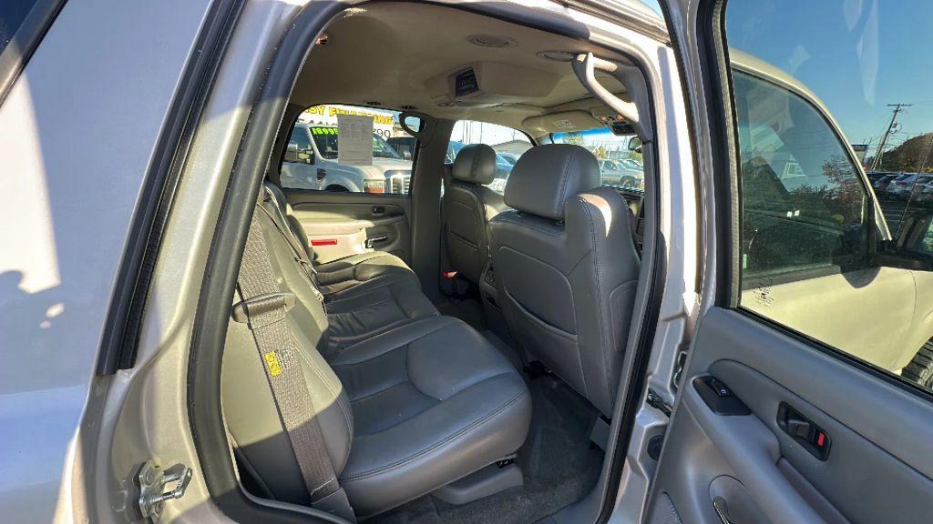 used 2006 GMC Yukon car, priced at $5,995