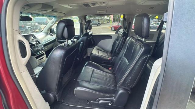 used 2014 Chrysler Town & Country car, priced at $8,995