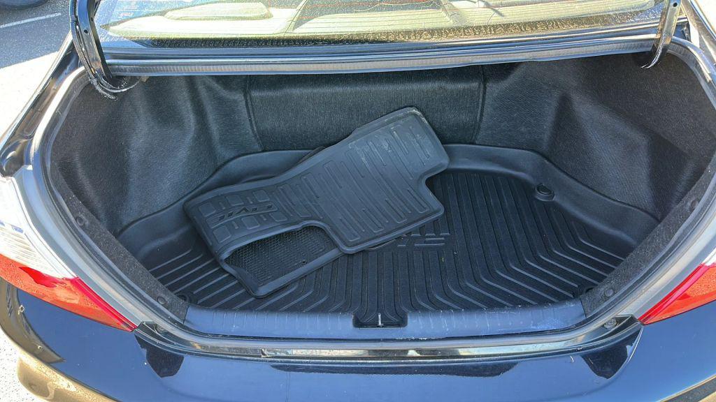 used 2012 Honda Civic Hybrid car, priced at $9,995