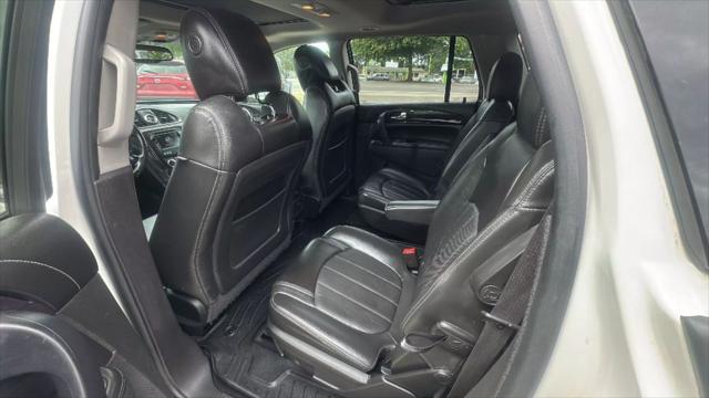 used 2015 Buick Enclave car, priced at $9,995