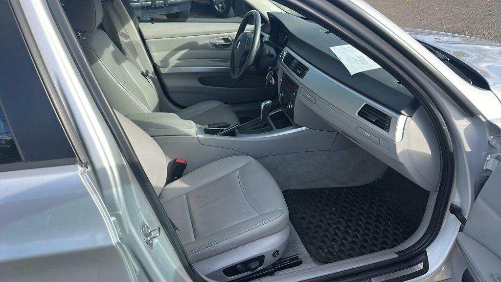 used 2011 BMW 328 car, priced at $9,995