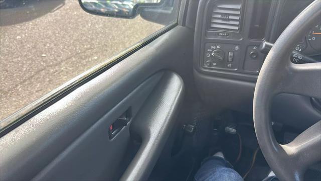 used 2007 Chevrolet Silverado 1500 car, priced at $10,995