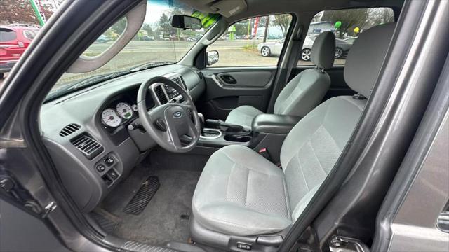 used 2006 Ford Escape car, priced at $4,995