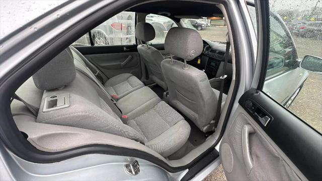 used 2004 Volkswagen Jetta car