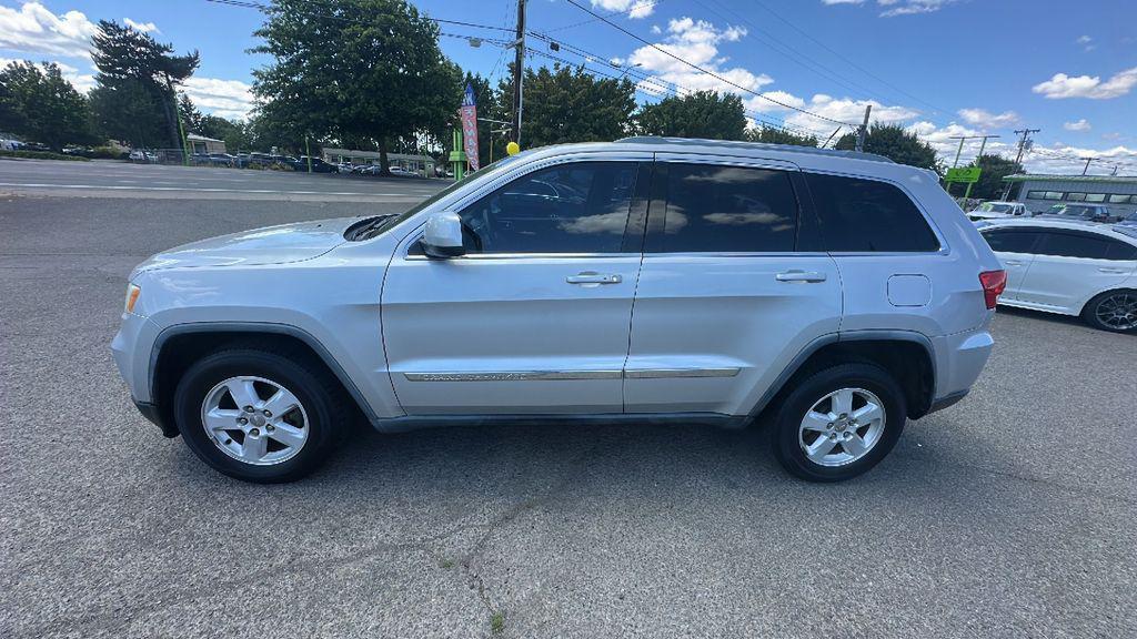 used 2011 Jeep Grand Cherokee car, priced at $5,995