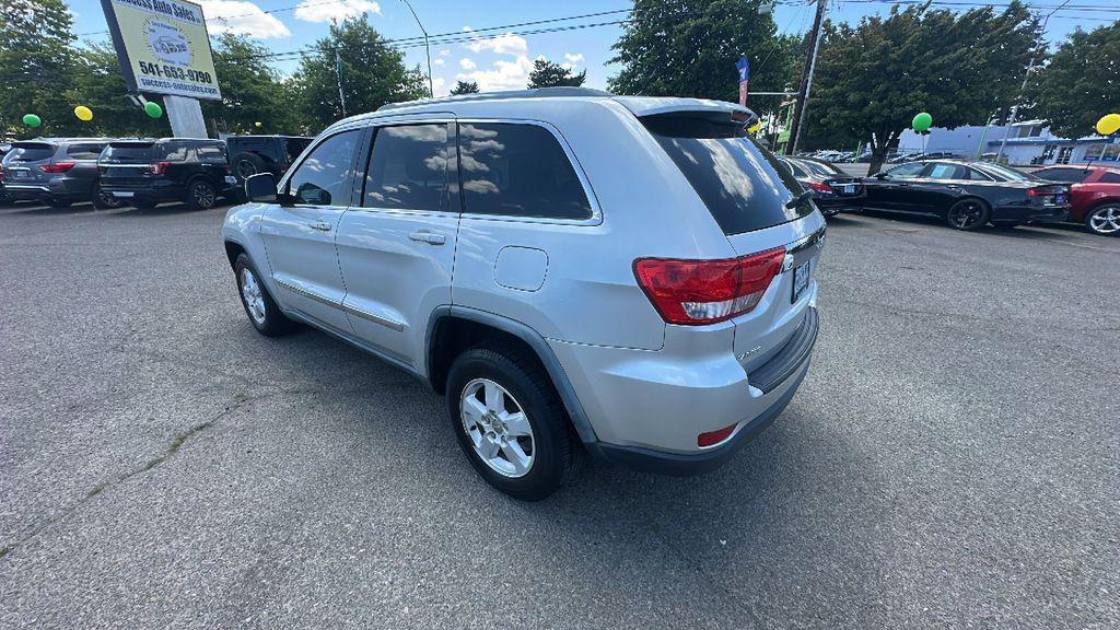 used 2011 Jeep Grand Cherokee car, priced at $5,995