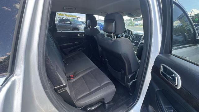 used 2011 Jeep Grand Cherokee car, priced at $5,995