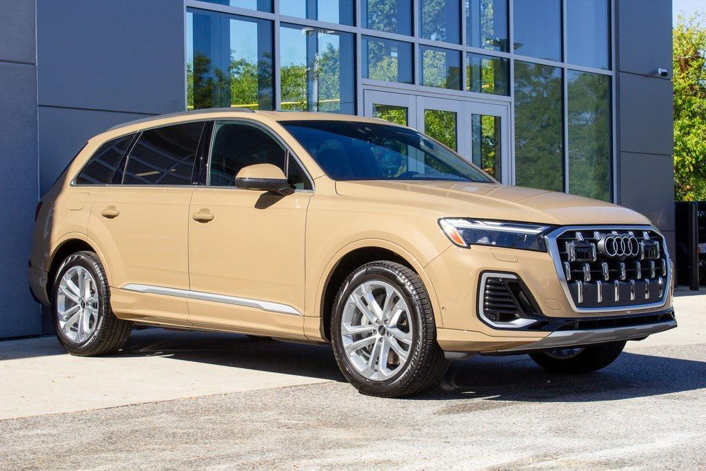 used 2025 Audi Q7 car, priced at $62,888