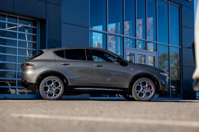 new 2024 Alfa Romeo Tonale car, priced at $50,300