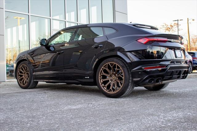 used 2023 Lamborghini Urus car, priced at $254,900