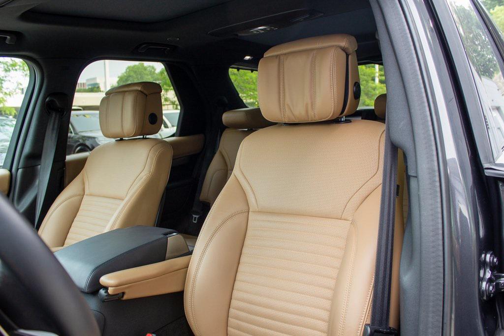 used 2024 Land Rover Discovery car, priced at $55,900