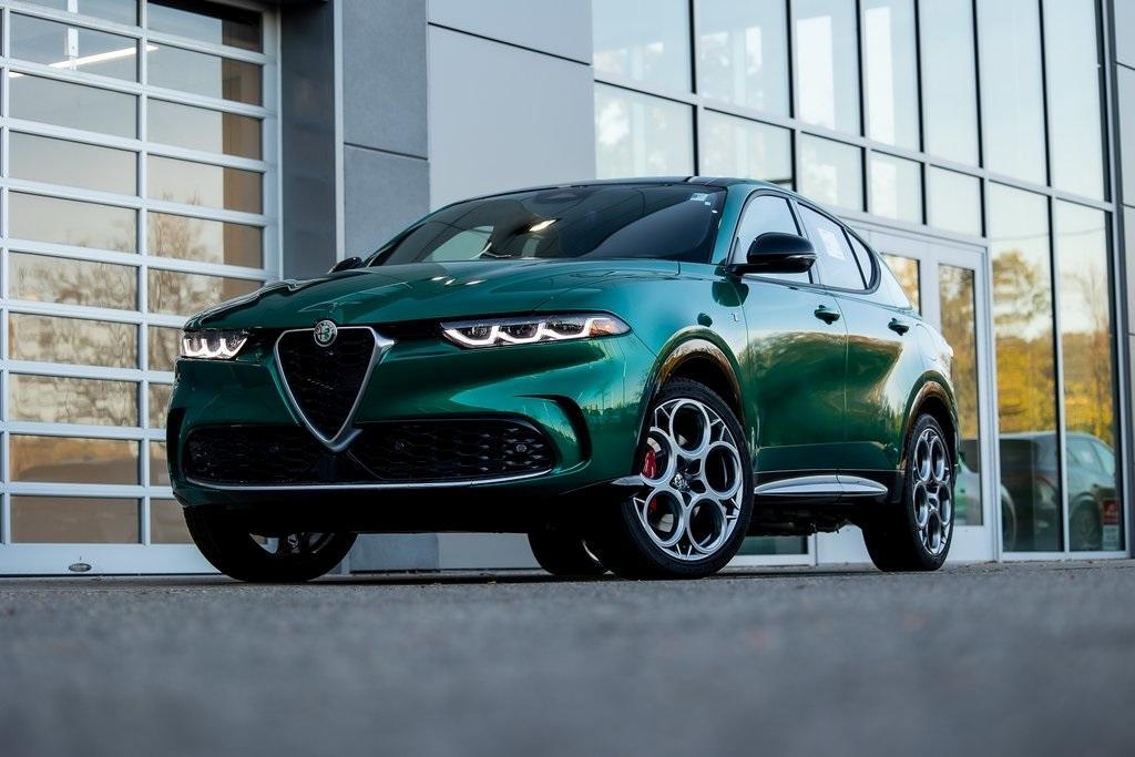 new 2024 Alfa Romeo Tonale car, priced at $55,340