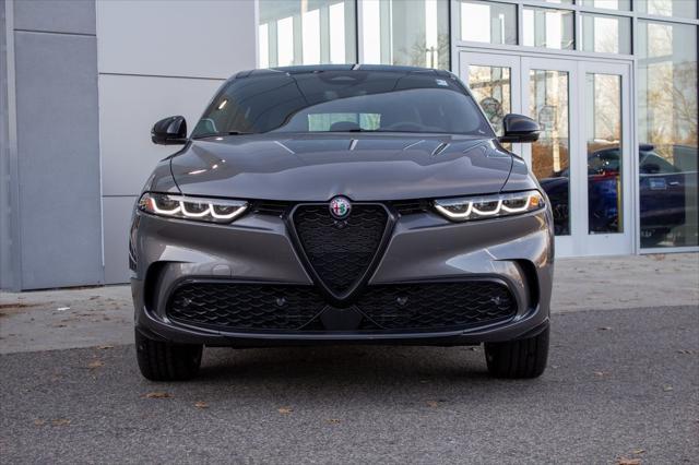 new 2025 Alfa Romeo Tonale car, priced at $55,625