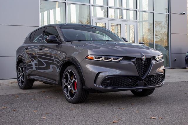 new 2025 Alfa Romeo Tonale car, priced at $55,625