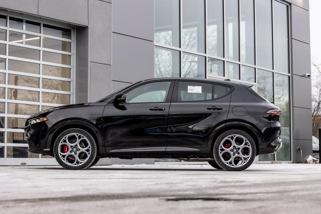 new 2024 Alfa Romeo Tonale car, priced at $51,985