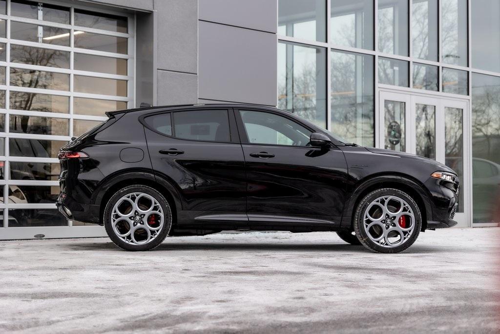 new 2024 Alfa Romeo Tonale car, priced at $51,985