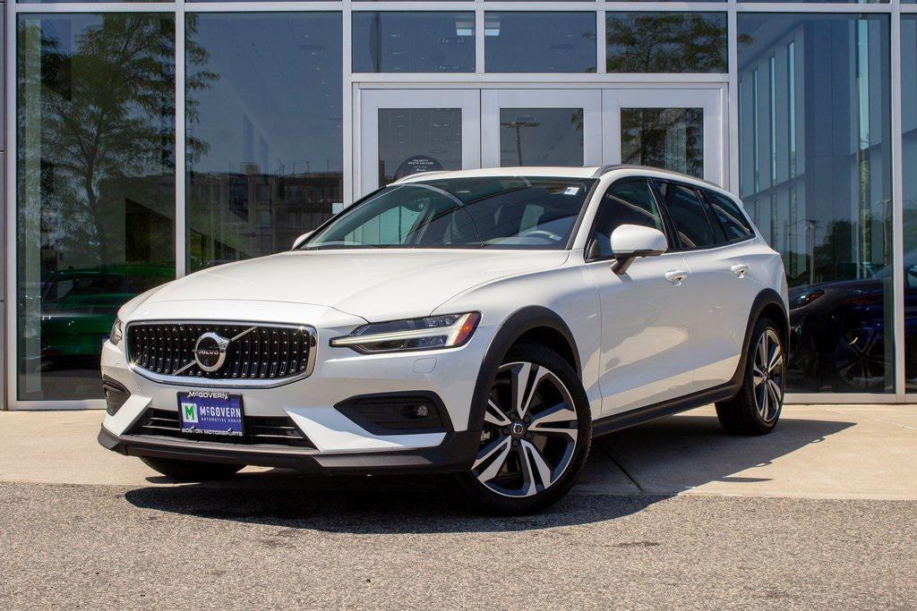 used 2024 Volvo V60 Cross Country car, priced at $46,900