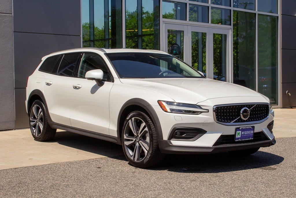 used 2024 Volvo V60 Cross Country car, priced at $46,900