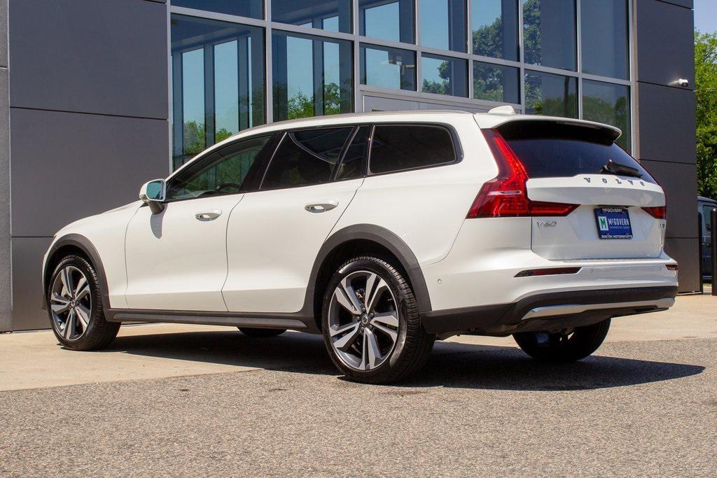 used 2024 Volvo V60 Cross Country car, priced at $46,900
