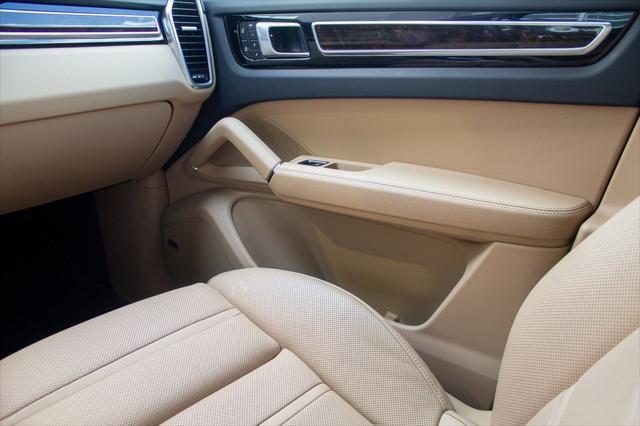 used 2022 Porsche Cayenne car, priced at $76,900
