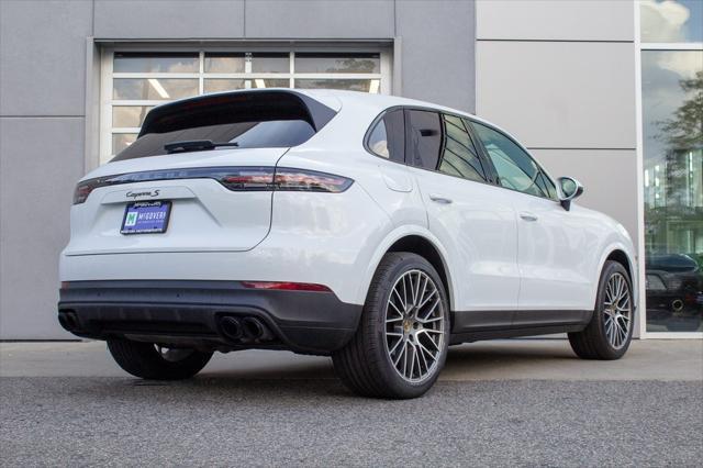 used 2022 Porsche Cayenne car, priced at $76,900