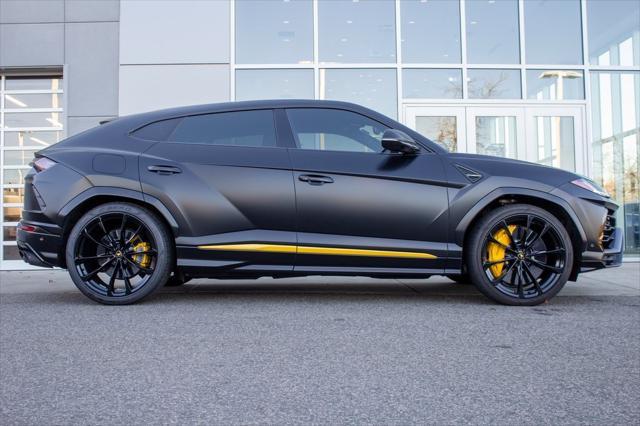 used 2021 Lamborghini Urus car, priced at $229,900