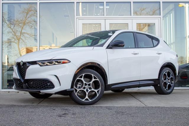 new 2025 Alfa Romeo Tonale car, priced at $41,680