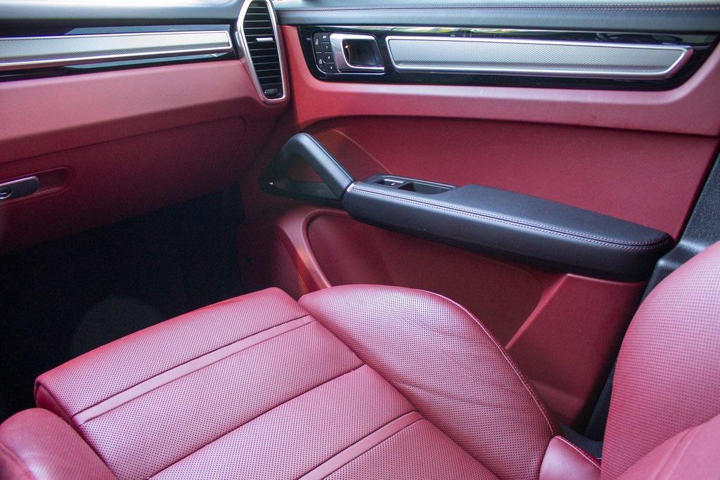 used 2022 Porsche Cayenne car, priced at $60,872