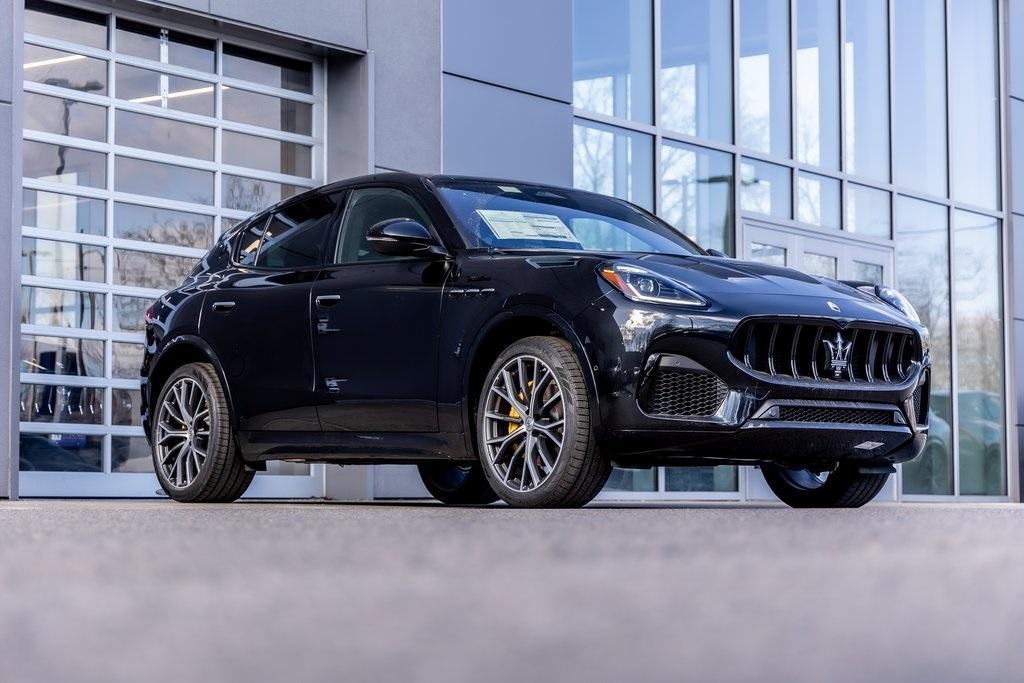 new 2024 Maserati Grecale car, priced at $87,400